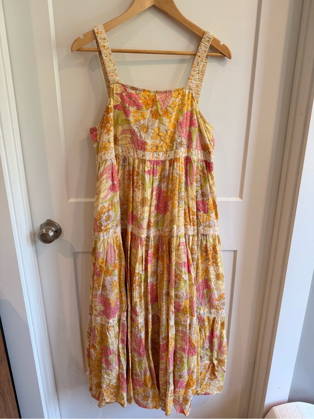 American eagle Floral Tiered Sundress - Yellow & Pink